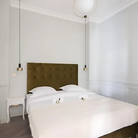 Apartment Bright And Gorgeous Flat In The Heart Of